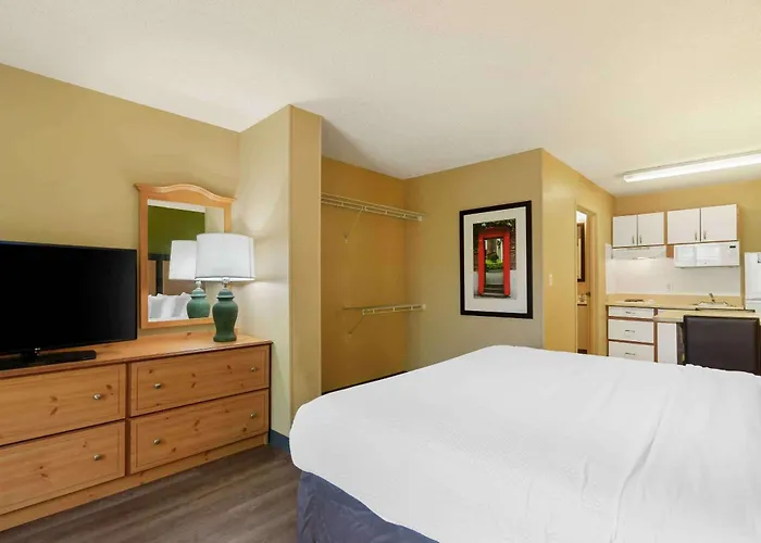 Extended Stay America Suites - Clearwater - Carillon Park