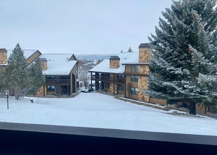 Wolf Creek Lodge Condo In Eden, Ut - Relaxing Mountain Retreat