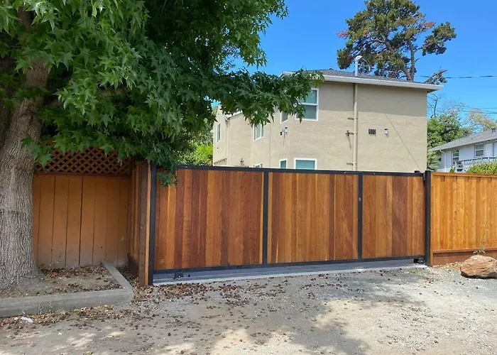 1 Palo Alto - Private Apartment With Parking, Ac, Laundry, Fully Furnished