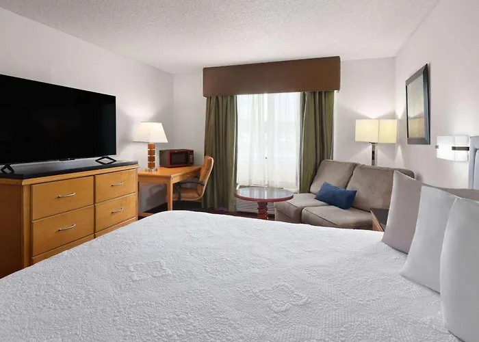 Travelodge By Wyndham Redwood Falls