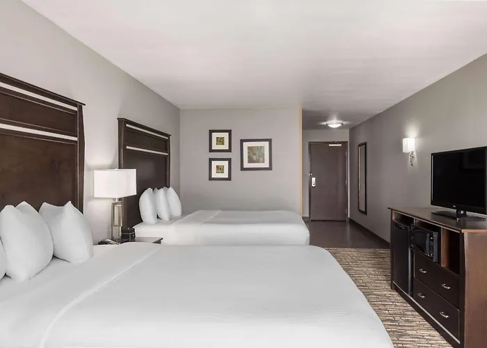 La Quinta By Wyndham Sioux Falls