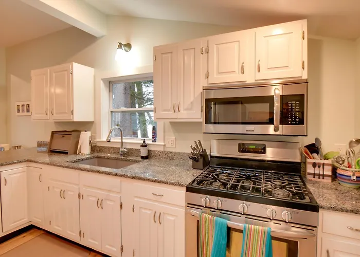 Falmouth Vacation Rental On Highland Lake!