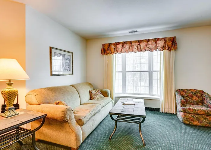 Shared Hot Tub Access! Gem 4 Mi To Dtwn Caseville