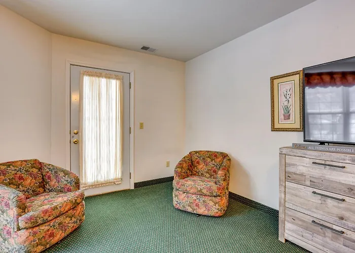 Shared Hot Tub Access! Gem 4 Mi To Dtwn Caseville