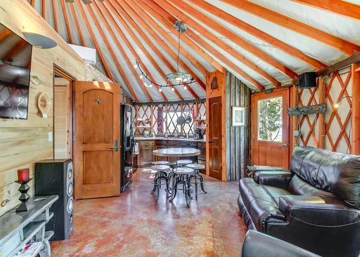 Mountainside Yurt W/ Views < 3 Mi To Black Canyon!