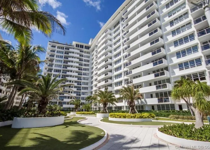 Romantic-Condo-Miami Beach-Spectacular-Ocean View