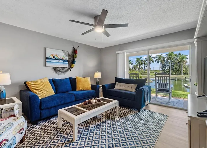 Vista Verde West 6 136 2Bd 2Ba