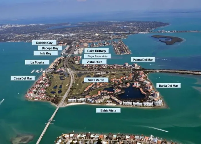 New Stunning Bahia Vista Condo 8 410