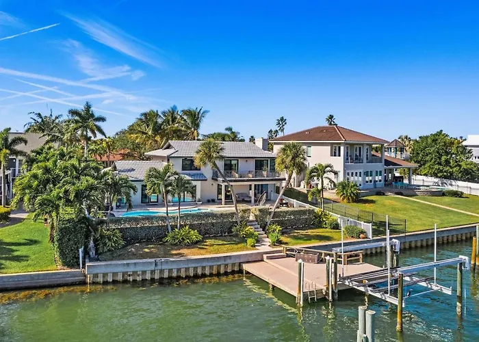 Peaceful Haven Waterfront Home