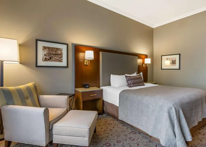 Best Western Premier Helena Great Northern Hotel