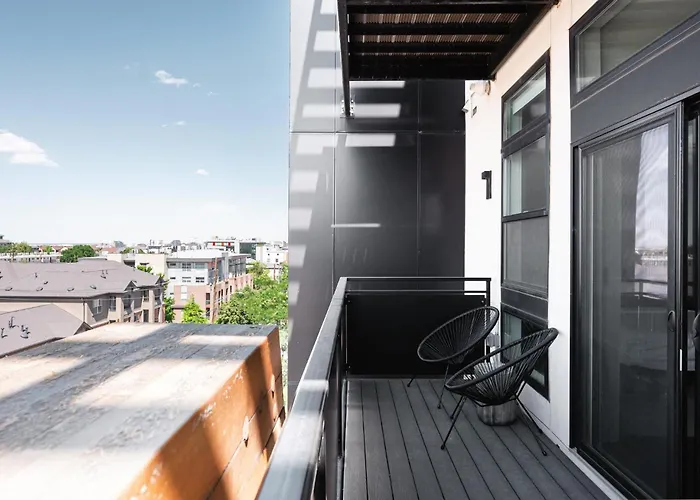 New Spacious Modern Loft - Center Of Lohi