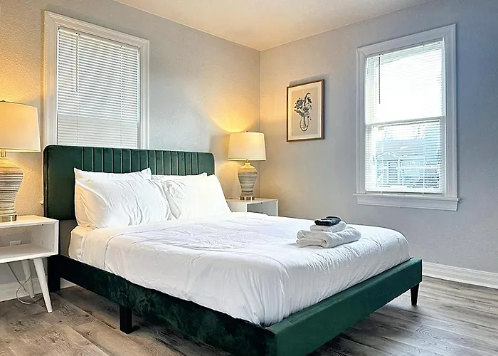 2Br Apt 8 Mins Okc Fair Park