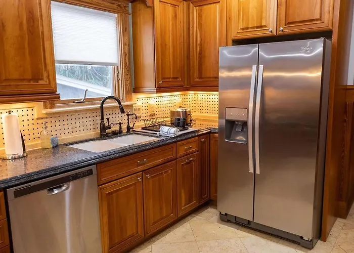 Be A Nomad - 5Br Oceanview Beach House - Sleeps 10