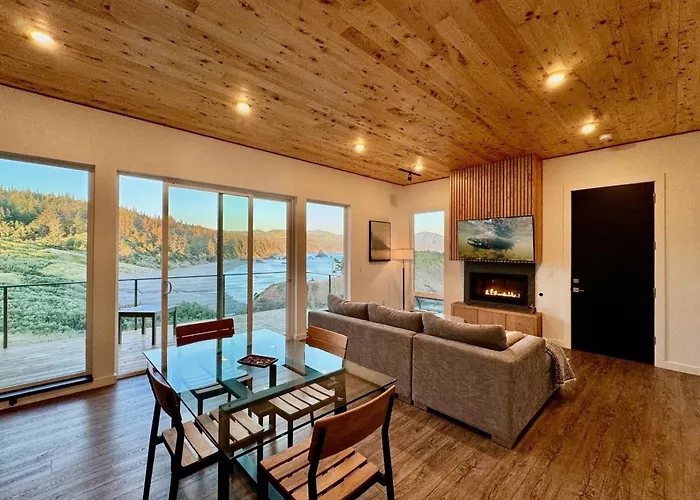 The Cove At Port Orford - 5 Ocean Front Suites