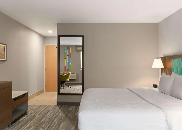Hampton Inn Spokane Airport