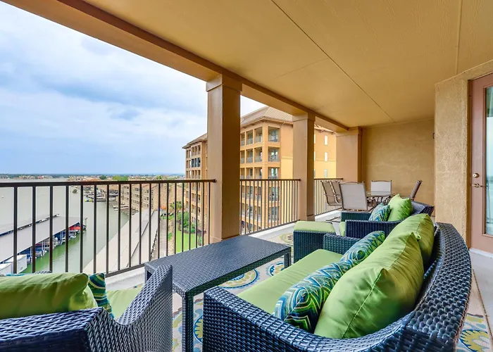 Lake Lbj Condo W/ Private Balcony, Lake Views