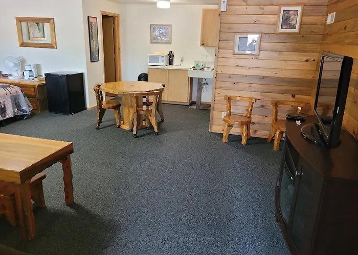 Willamette Pass Inn & Chalets
