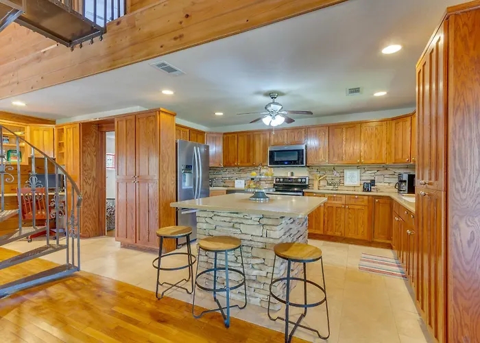 Waterfront Milton Home W/ Boat Dock!