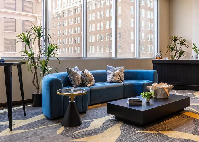 Kimpton Hotel Palomar Phoenix Cityscape By Ihg