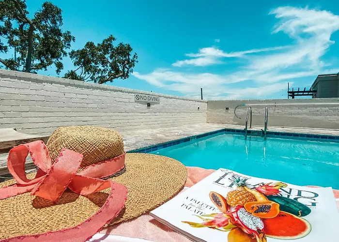 Hotel Simone (Adults Only)