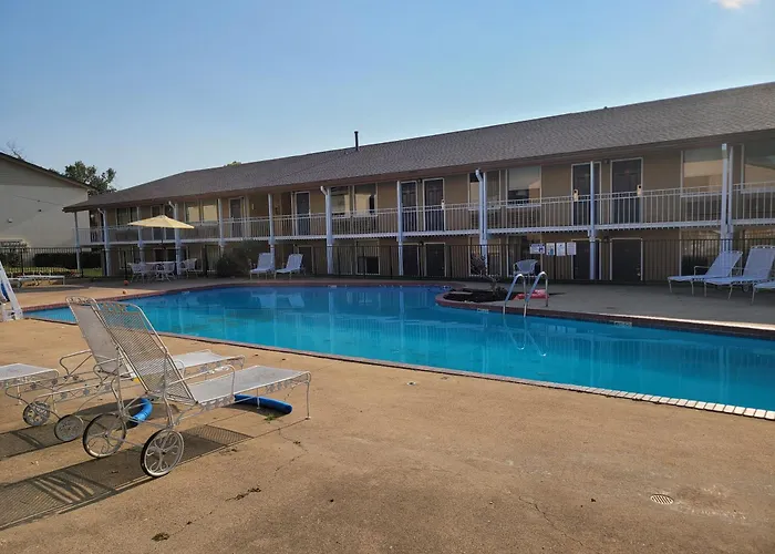 Stay Express Inn Athens (Adults Only)