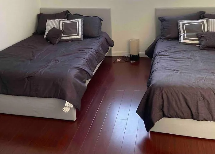 Beautiful 4 Bedroom 2 Bathroom House