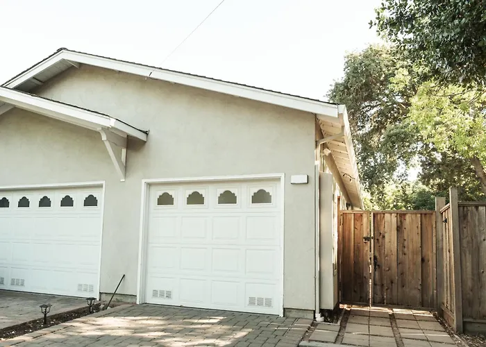 Serene Escape 2Bd W Private Patio Near Stanford
