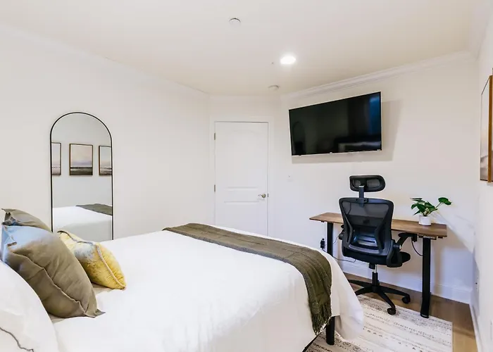 Serene Escape 2Bd W Private Patio Near Stanford