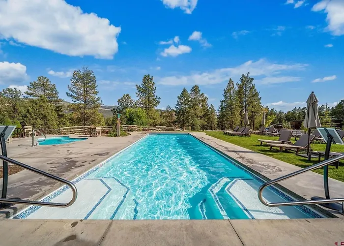 #1Condo Glacier Resort Pool Golf Hottub Sauna Gym