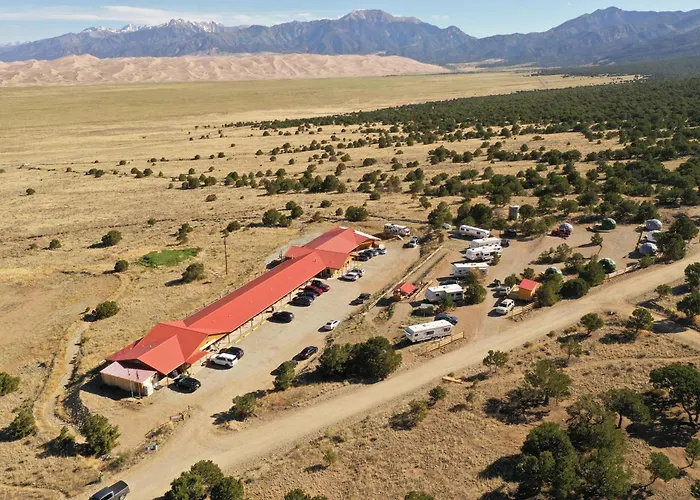 Great Sand Dunes Lodge
