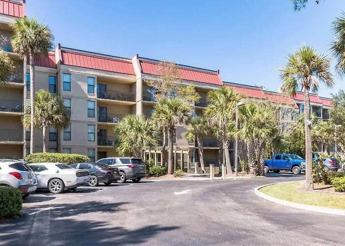 3Br Condo, Pool & Tennis - Beach Steps Away