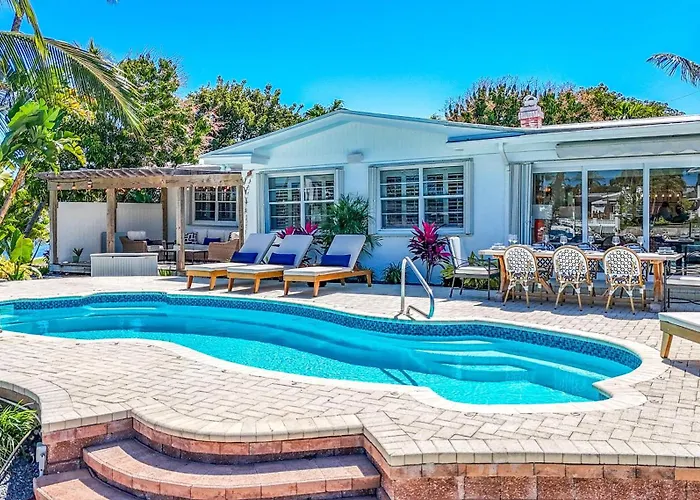 Triple Crown Villa