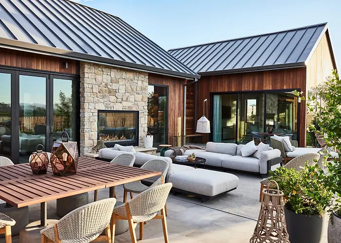 Stanly Ranch, Auberge Collection