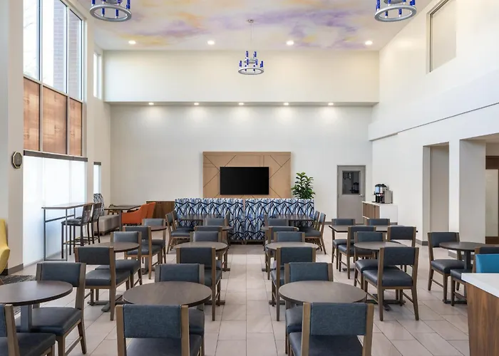 Holiday Inn Express & Suites Sacramento Ne Cal Expo By Ihg