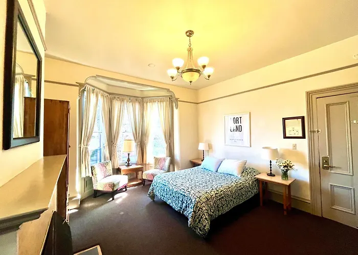 Northwest Portland Hostel