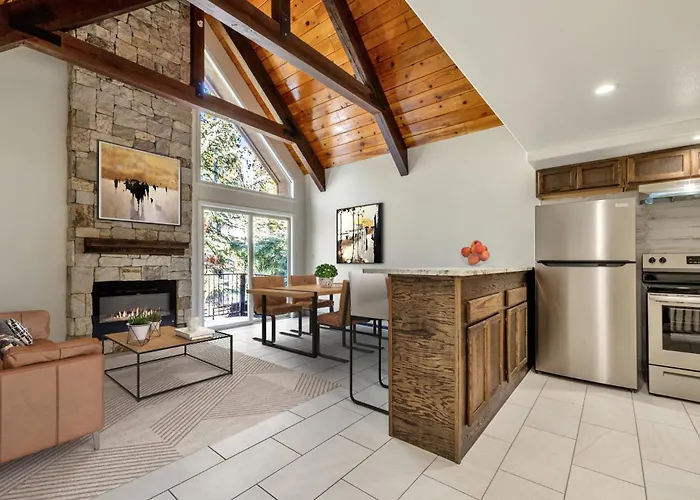North Lake Villas