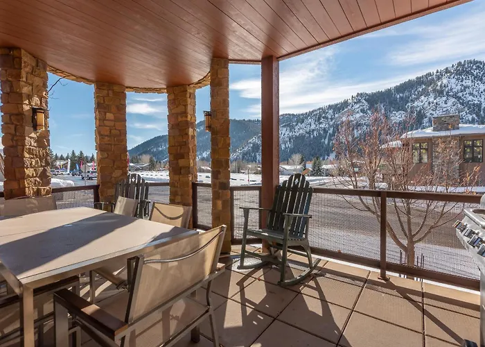 Westview Terrace 3