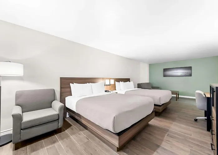 Quality Inn & Suites Port Lavaca Near Lighthouse Beach
