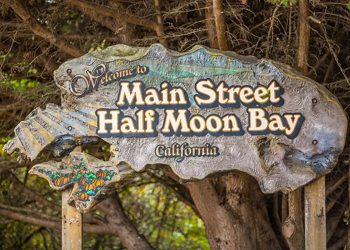 Unmatched Ocean Beach And Mountain Views Family-Friendly Retreat