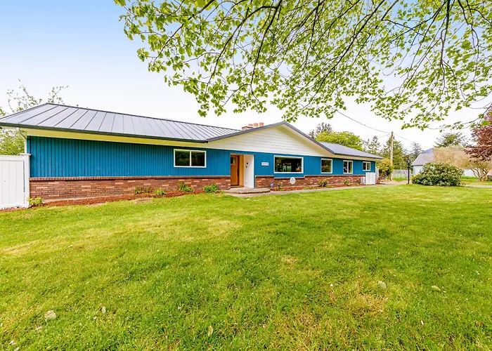 New Riverfront Luxury With Acreage And Great Views