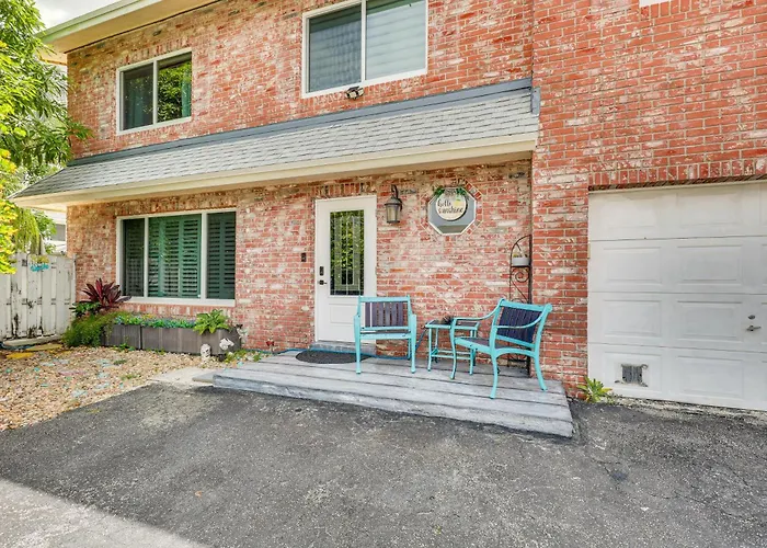 Sun-Soaked Pompano Beach Home W/ Private Pool!