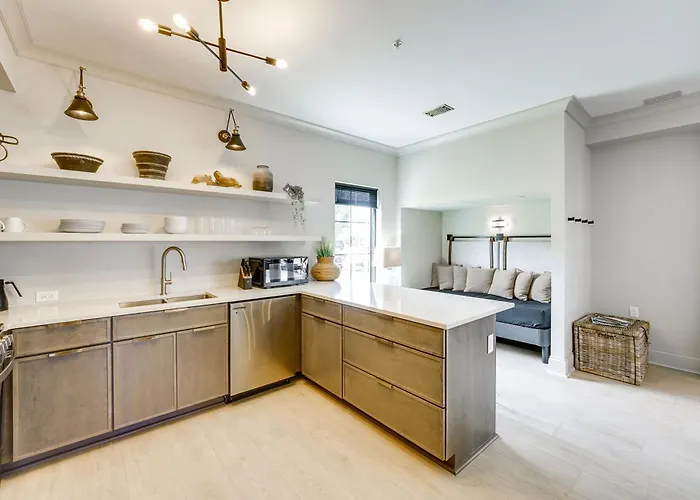 Downtown Ludington Modern Condo W/ Great Views!