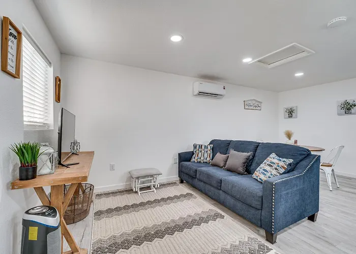 Pet-Friendly Home < 1 Mi To Downtown Moses Lake!