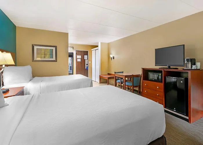 Best Western Plus Plattsburgh
