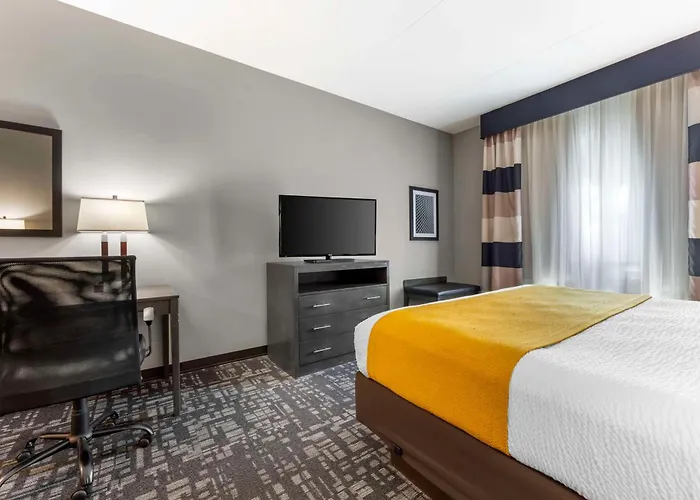 Best Western Plus Cranberry-Pittsburgh North