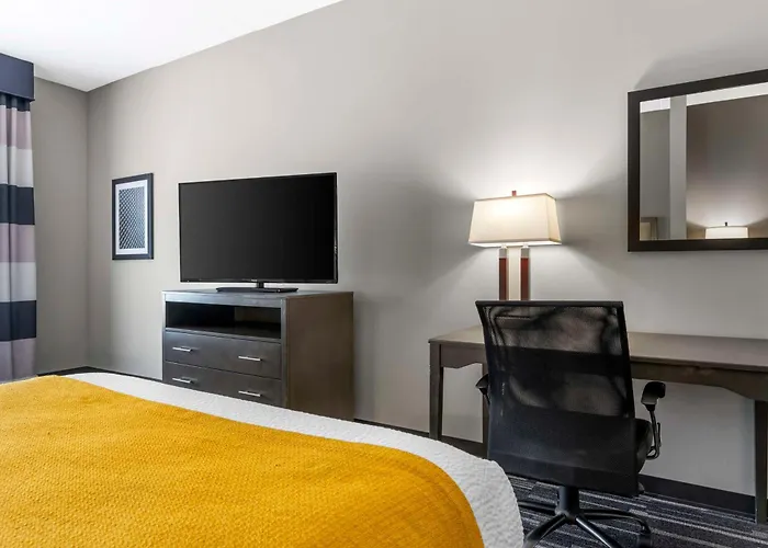Best Western Plus Cranberry-Pittsburgh North