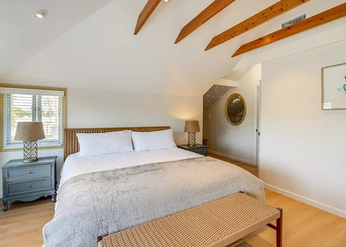 Victorian Carpinteria Apartment < 1 Mi To Beach!