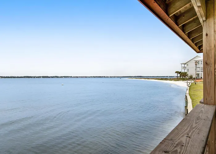 Sunset Harbor Palms 1-311