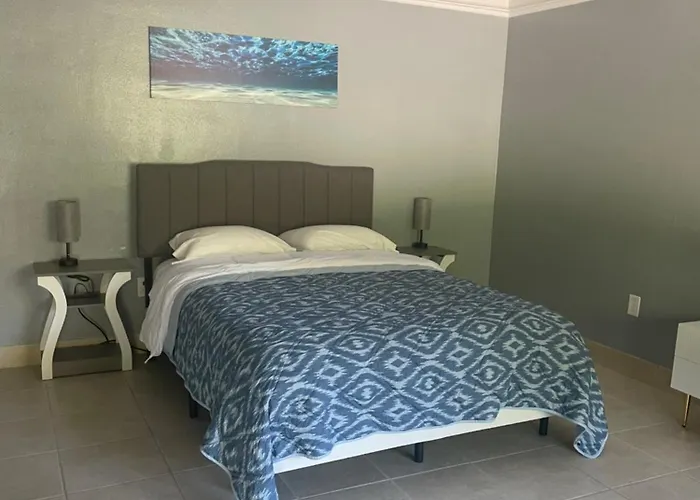 Bluegem Motel