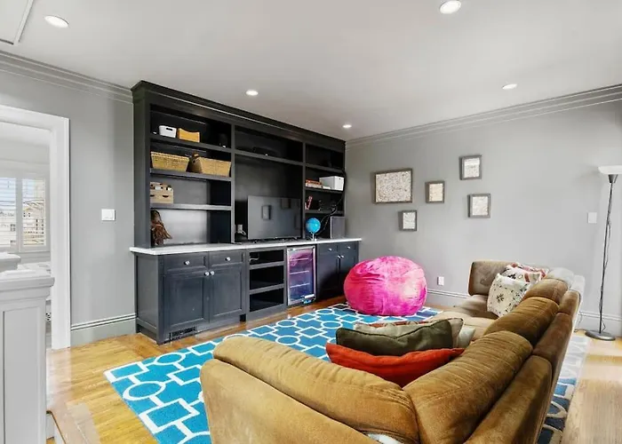 Large Family Home, Close To Golden Gate Park & Beaches